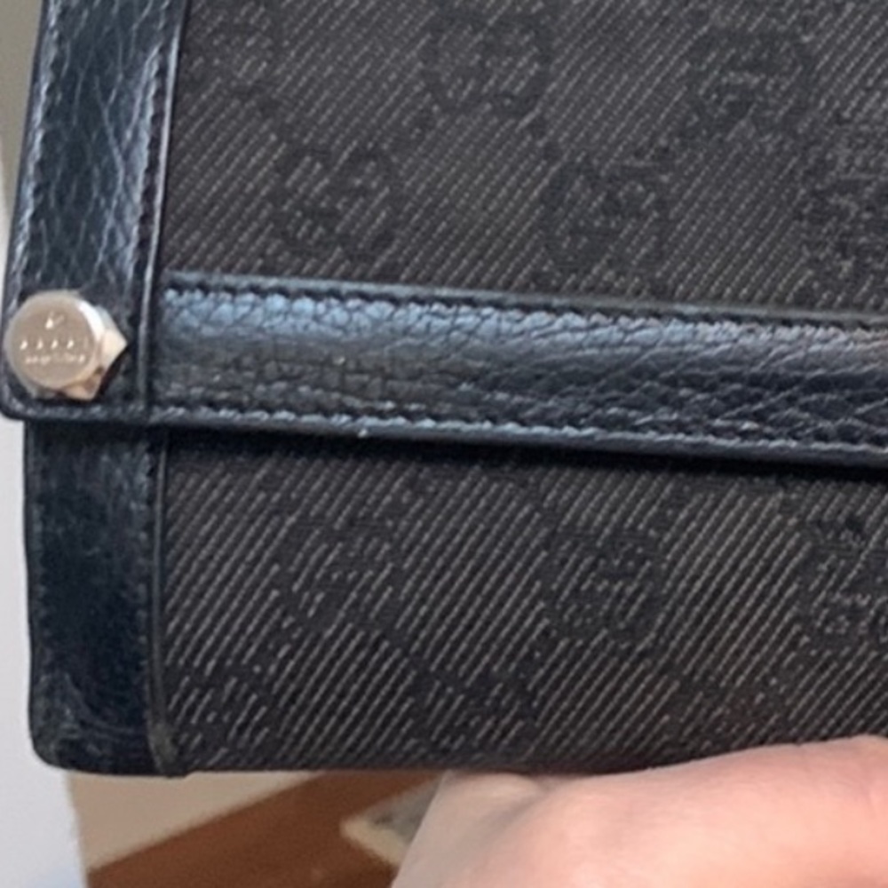 Gucci Wallet - Picture 3 of 15